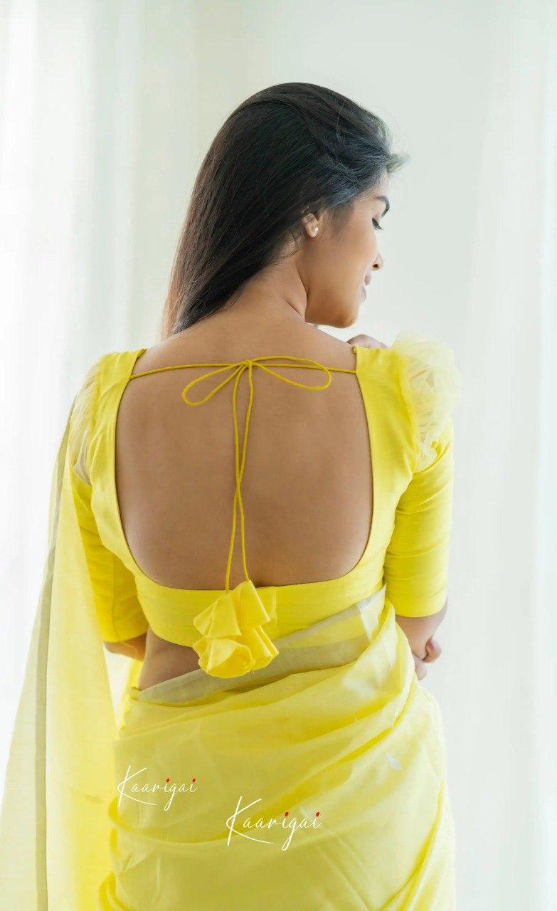 Light Yellow Soft Cotton Saree With Contrast Cream Border