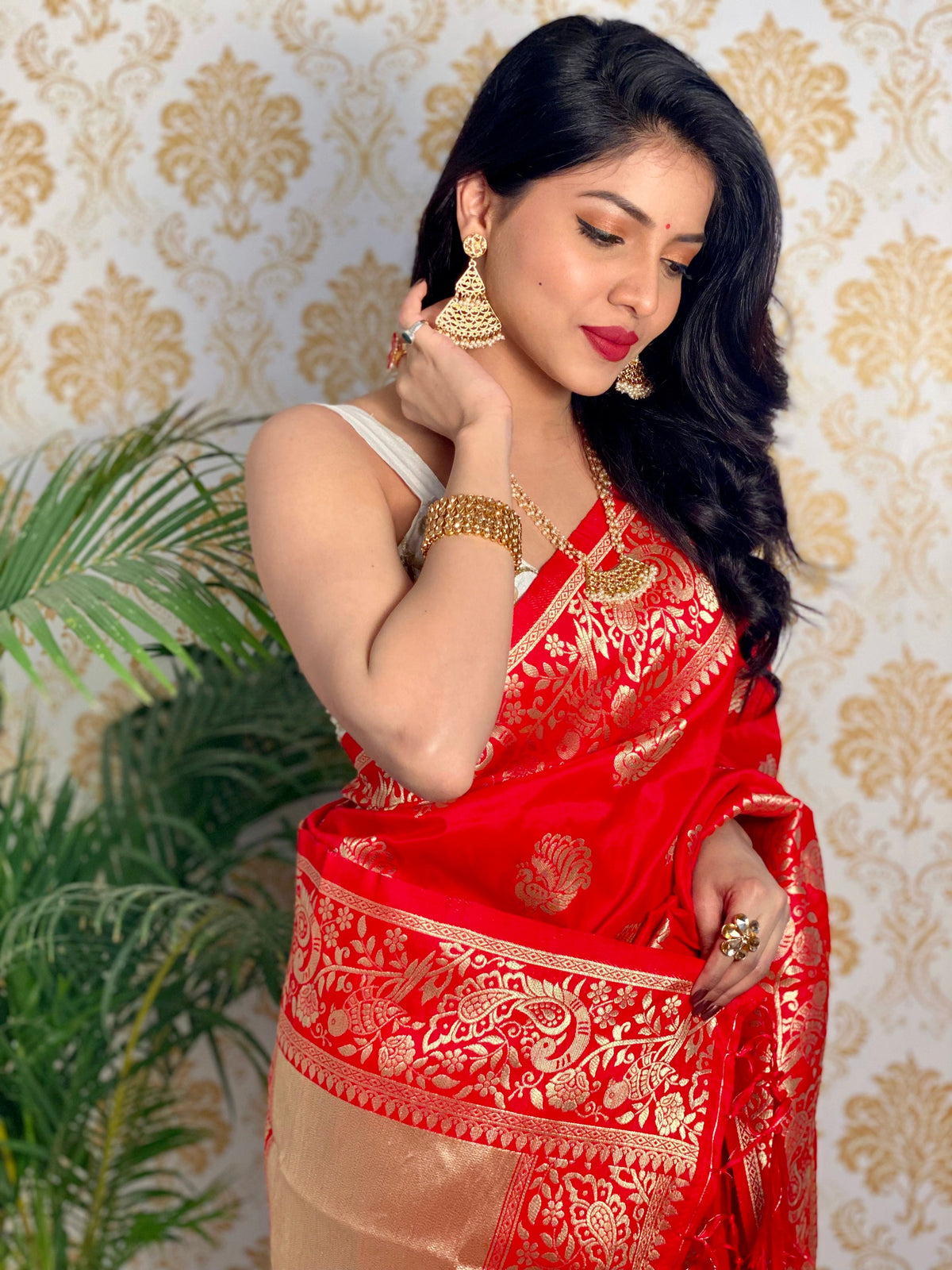Red Color Zari Golden Weaving Rich Saree