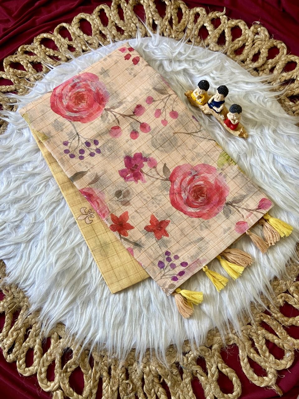 Lemon Yellow Linen Rose Print Saree with Zari Border