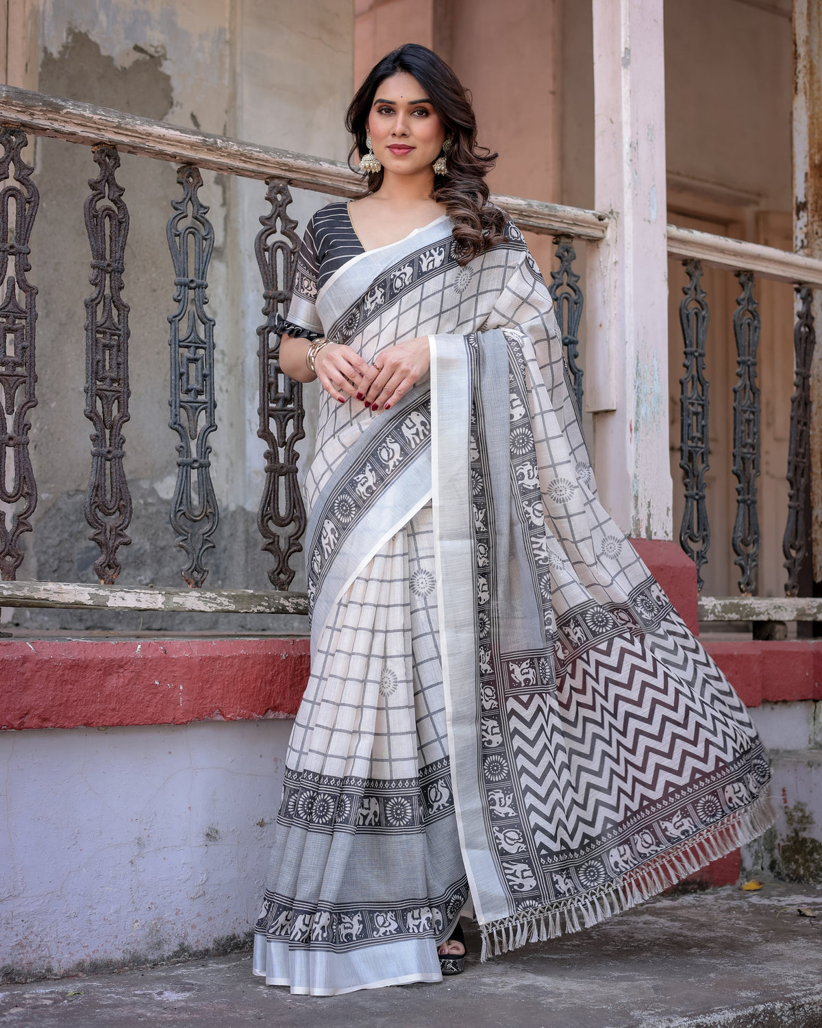 Cream & Black Floral Printed Tissue Silk Saree