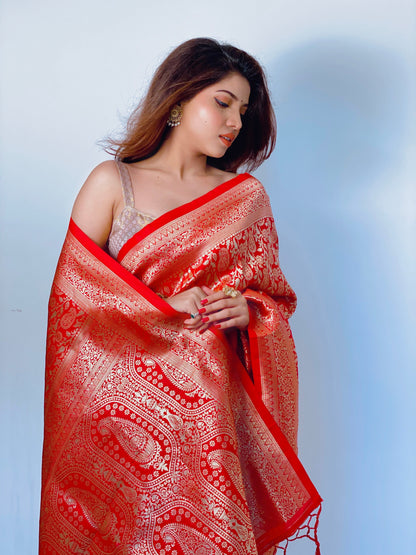 Red color Zari Golden Weaving Rich Saree