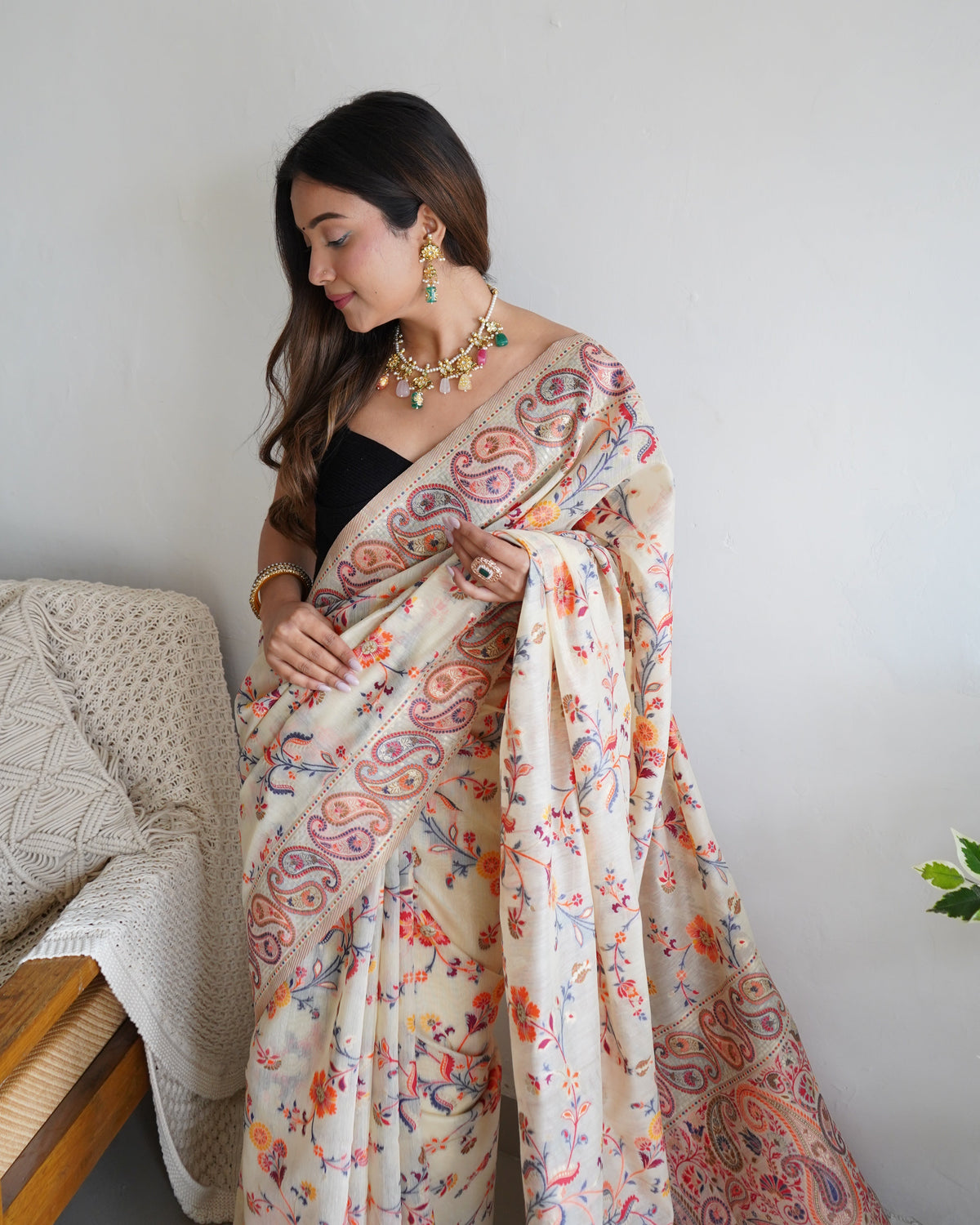 Cream-Colored Floral Print Pashmina Cotton Saree
